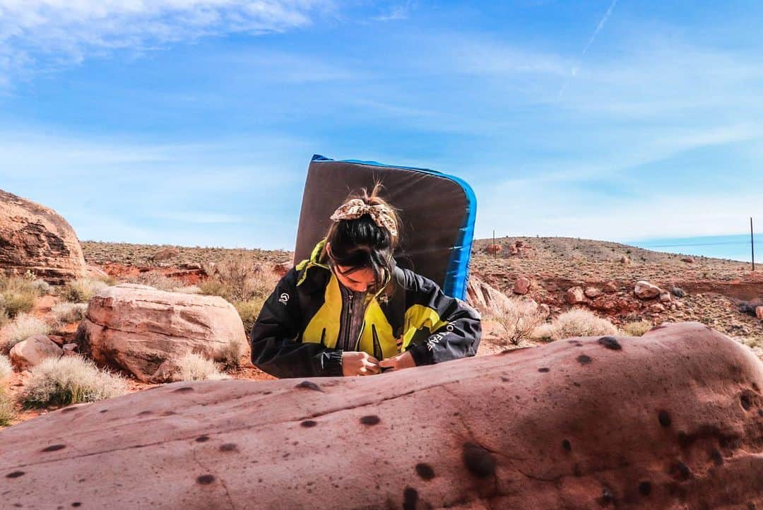 サ・ソルさんのインスタグラム写真 - (サ・ソルInstagram)「Bye bye 👋 red rock 😭 📷 Photo by @sally.97_ @jong_kevin_baik」1月26日 3時14分 - sasol_climber