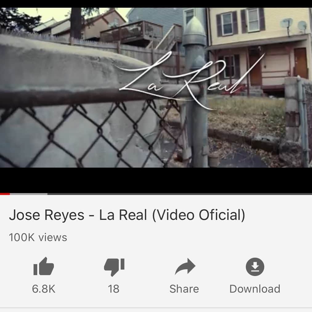 ホセ・レイエスのインスタグラム：「Ya son 100mil views! No me cabe en el pecho la gratitud que siento hacia todos ustedes mi gente, por el gran apoyo a mi nueva canción “La Real” y demostrarme que en la unión está la fuerza! Dios les bendice familia. ❤️」