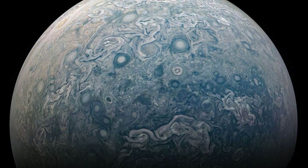 NASAさんのインスタグラム写真 - (NASAInstagram)「It was a dark and stormy flyby... 🛰️🌀⁣ ⁣ Our @NASAJuno spacecraft's JunoCam captured images of the chaotic, stormy northern hemisphere of Jupiter during its 24th close pass of the giant planet on Dec. 26, 2019. Using data from the flyby, citizen scientist Kevin M. Gill created this color-enhanced image. At the time, the spacecraft was about 14,600 miles (23,500 kilometers) from the tops of Jupiter’s clouds, at a latitude of about 69 degrees north.⁣ ⁣ Image Credit: Image data: NASA/JPL-Caltech/SwRI/MSSS⁣ Image processing by Kevin M. Gill, © CC BY⁣ ⁣ #juno #jupiter #storms #clouds #facesinplaces #junocam」1月26日 6時00分 - nasa