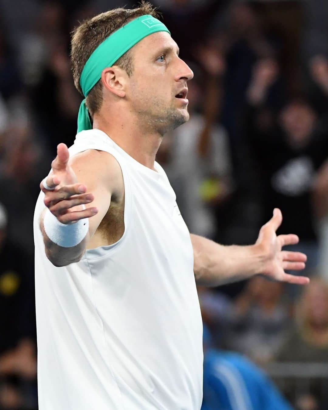 ATP World Tourさんのインスタグラム写真 - (ATP World TourInstagram)「SUPERB from Sandgren! 🙌 . 🇺🇸 @tsandgren7 is back in the #AusOpen quarters after defeating Fognini 7-6 7-5 6-7 6-4! 👏」1月26日 18時57分 - atptour