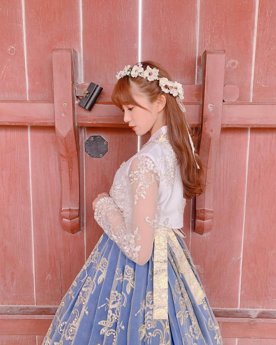 星名美怜さんのインスタグラム写真 - (星名美怜Instagram)「♥♥♥﻿ ㅤㅤㅤ .﻿ ㅤㅤㅤ #星名美怜の韓国旅行 …♥﻿ ﻿ ㅤㅤㅤ 少し前に夏頃にソウルに行った時…﻿ ちょーどお仕事とのタイミングとあって﻿ 3泊4日の韓国女子旅🍓🐇﻿ 時間もあったので買い物意外にも色々と回ったよ！﻿ ㅤㅤㅤ ﻿ ㅤㅤㅤ 卒業旅行シーズンでもあるので﻿ わたしの韓国旅行を紹介していこうと思いますっ﻿ ㅤㅤㅤ .﻿ ㅤㅤㅤ #mireinsta﻿ ㅤㅤㅤ #mireinotrip ㅤㅤㅤ #星名美怜﻿ ㅤㅤㅤ ﻿ ㅤㅤㅤ #韓国旅行 #韓国女子旅 #韓国旅行記 #韓国情報 #渡韓ㅤㅤㅤ #ソウル旅行 #ソウル旅 #ソウル女子旅  #チマチョゴリ #チマチョゴリ体験 #景福宮ㅤㅤㅤ」1月26日 19時44分 - hoshina_mirei_official