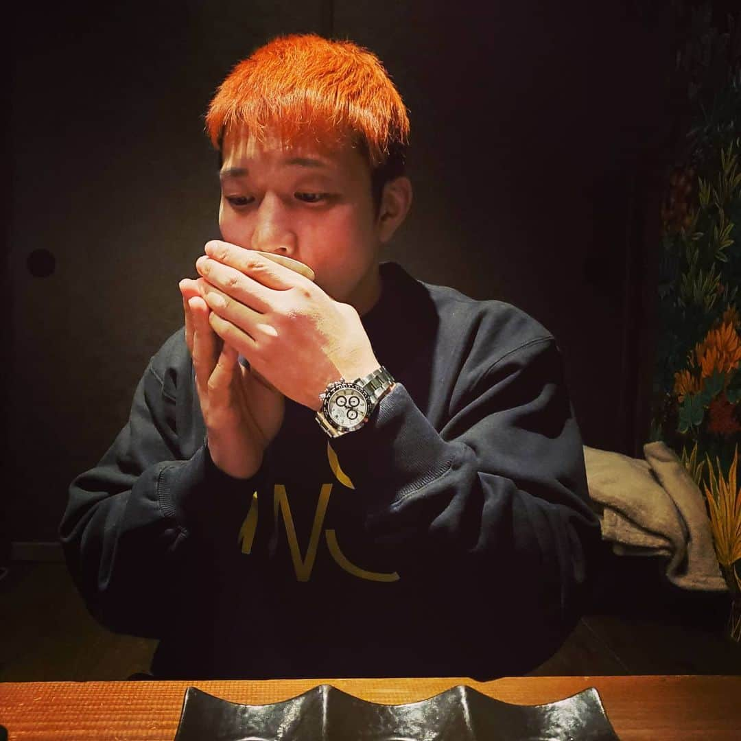 後藤洋央紀さんのインスタグラム写真 - (後藤洋央紀Instagram)「YOHと焼き肉　#さし」1月26日 19時44分 - goto_hirooki