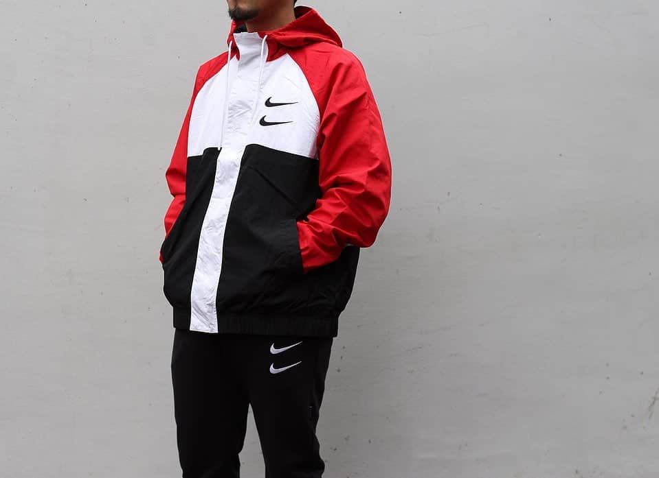 A+Sさんのインスタグラム写真 - (A+SInstagram)「in stock now ■NIKE SWOOSH HOODIE WOVEN JACKET COLOR : UNIVERSITY RED SIZE : S - XXL PRICE : ¥13,000 (+TAX) ・ ■NIKE SWOOSH FRENCH TERRY PANT COLOR : BLACK SIZE : S - XXL PRICE : ¥8,000 (+TAX) ・ #a_and_s #NIKE #NIKESWOOSH #SWOOSH #NIKESPORTWEAR」1月26日 13時00分 - a_and_s_official