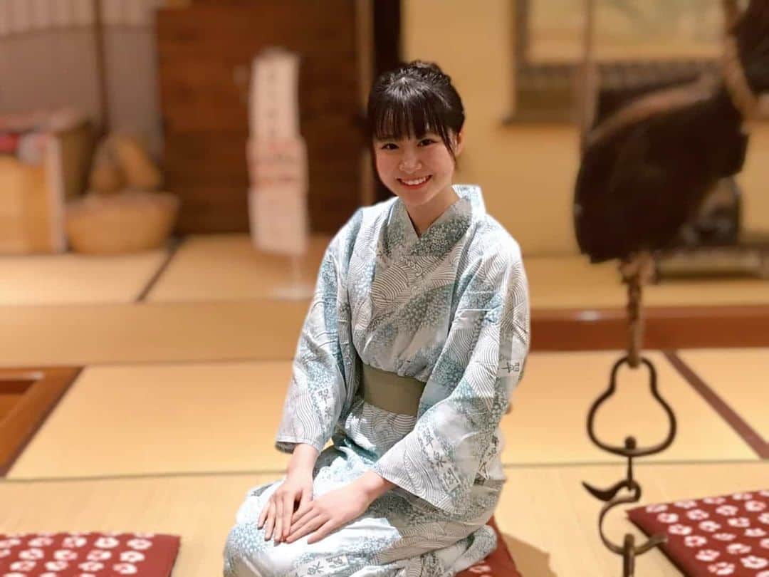 千寛のインスタグラム：「糸魚川に行ってきたよ～(* ॑꒳ ॑*) 温泉すごく気持ちよかったよ～♨ お料理も美味しかった～♡♡ #千寛 #プラチナムプロダクション所属 #シブサン #♨️ #温泉 #糸魚川#JC」
