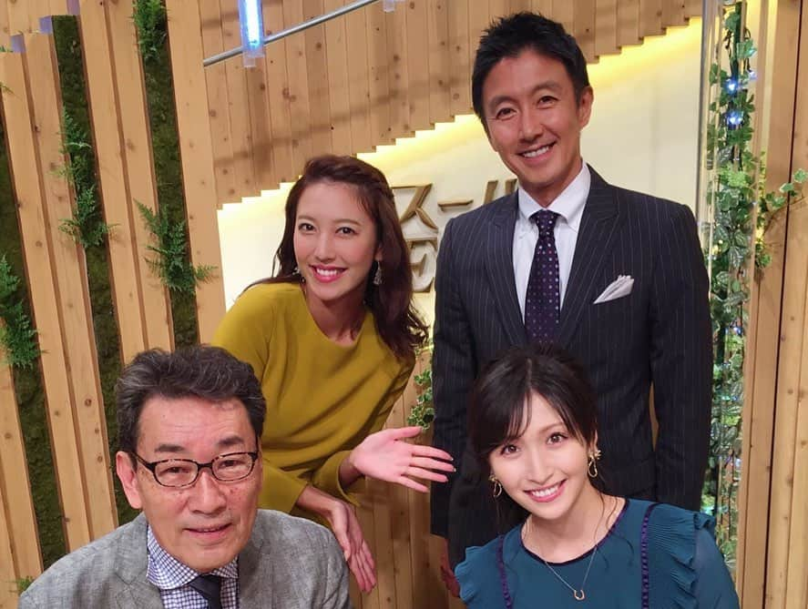 小澤陽子さんのインスタグラム写真 - (小澤陽子Instagram)「𝚊𝚝 𝚠𝚘𝚛𝚔☻. . 『BSスーパーKEIBAのお時間です◷』 本日も🥰まもなくです。  BSなので、全国区です✨ 今年は今のところ、毎週中継しています🏇 (日曜15:00-) . . ✭レースやパドックをしっかり見せる ✭深掘り ✭昔のレースの振り返り  というのを大切にしている番組なので、競馬歴４年の私は、ついていくのに必死ですが、隣の福原アナをはじめ、私の競馬の師匠: 鈴木淑子さんなど、競馬歴ベテランの皆様に、毎週沢山学ばせてもらいながらオンエアに挑んでいます🥺📚 . . それでは、また後ほど🐴❤︎. . . #BSスーパーKEIBA #東海ステークス #GIが見えてきた #今年は東海なのに京都で #AJCC #アメリカジョッキークラブカップ #UMAJO #競馬の師匠　#鈴木淑子　さん #福原直英　アナウンサー #1991年同世代　#横山ルリカ　ちゃん #小澤陽子」1月26日 13時40分 - yoko.ozawa729