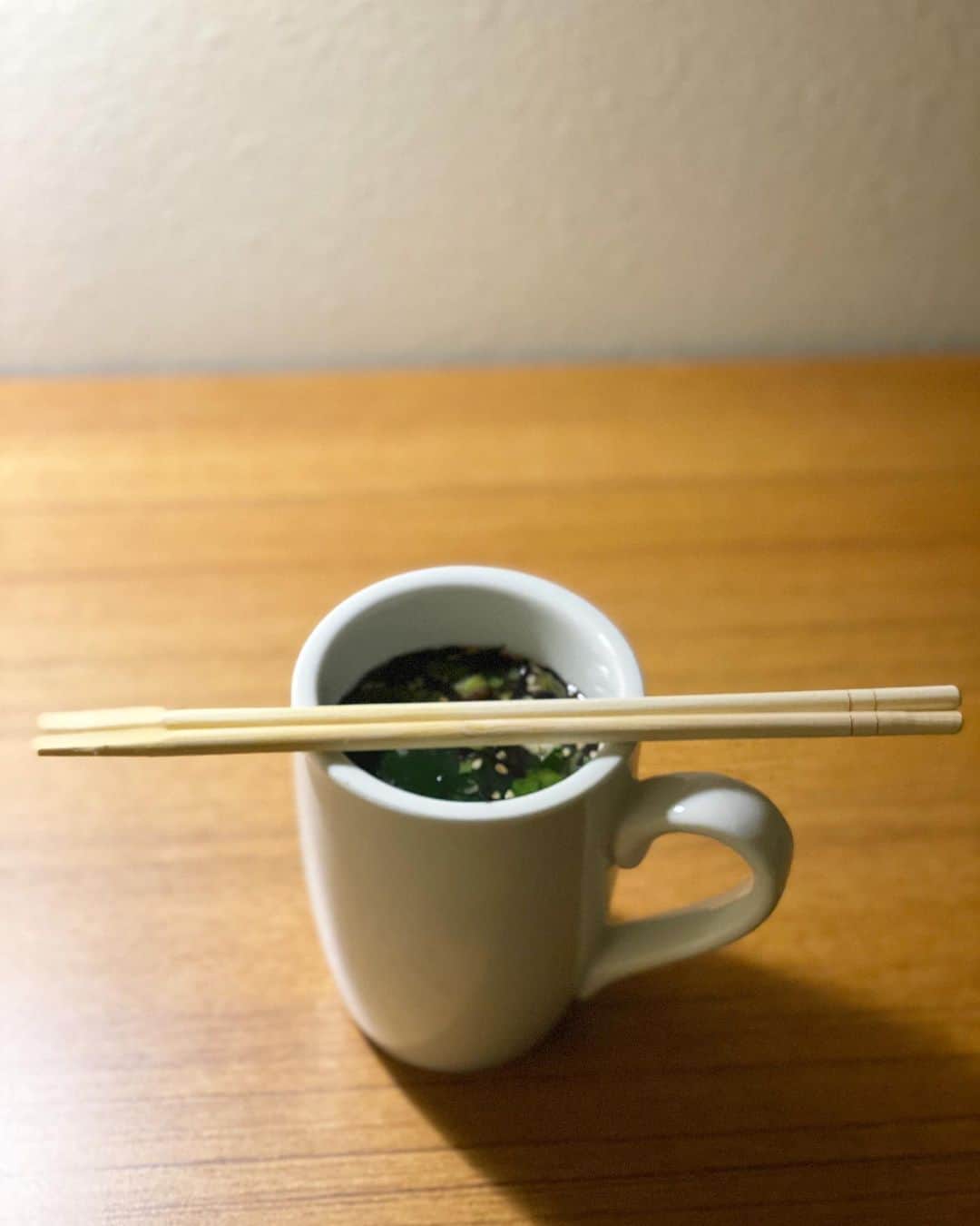 矢井田瞳さんのインスタグラム写真 - (矢井田瞳Instagram)「味噌スープに、胃も心も癒されて。 💕💕💕💕💕💕💕」1月26日 20時23分 - hitomi_yaida