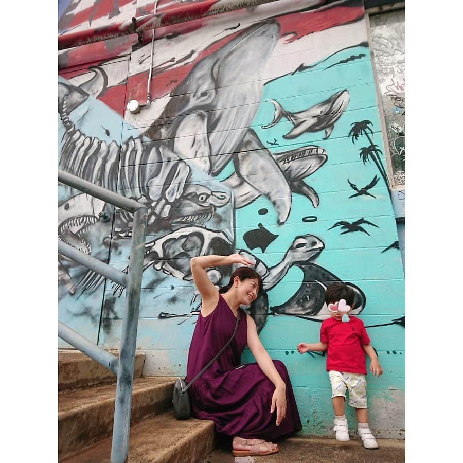 森麻季さんのインスタグラム写真 - (森麻季Instagram)「ハワイの思い出🌴  カカアコをお散歩 ウォールアートが一杯で楽しい  #息子は海の生き物好きなのでそれが一番らしいです #カカアコウォールアート #カカアコ #子連れハワイ #ハワイ #家族旅行 #1歳8ヶ月 #1歳 #babyboy #20months #男の子ママ」1月26日 15時20分 - maki.mori_m