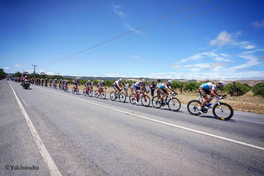 土井雪広のインスタグラム：「TDU final stage!!! #tdu #australia #adelaide #ag2r」