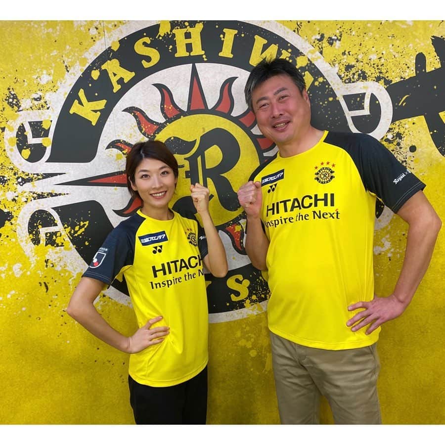 西谷綾子のインスタグラム：「✴︎ 今夜8:30〜チバテレ📺 柏レイソル応援番組📣🌟 「ライジングレイソル」🤗 ・ ⚽️新体制発表会 ⚽️選手名鑑 ⚽️新加入選手インタビュー ⚽️大谷選手インタビュー ・ プレゼントもありますよ🎁💓 お楽しみにーー😍😍‼️ ・ #MC12年目 #2020シーズンもよろしくお願いします☺︎♪」