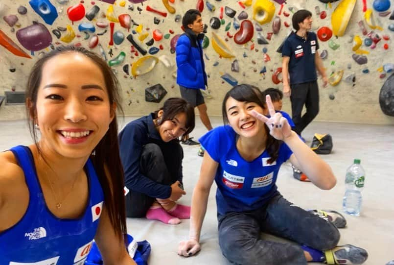 伊藤ふたばさんのインスタグラム写真 - (伊藤ふたばInstagram)「〜Innsbruck National Training Camp〜 ・ 思い出写真😍 ・ Thank you @japan_national_climbing_team ✨ ・ #climbing #bouldering #leadclimbing #speedclimbing  @au_official @denso_official @anessa_official_shiseido @thenorthfacejp @lasportivajp @newerajapan @tokyopowder @newhale_japan @thestonesession #jazzysport #岩泉ヨーグルト」1月26日 18時12分 - futaba_ito