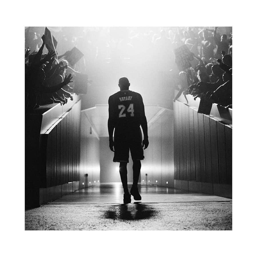 DirtyOrangeのインスタグラム：「RIP Kobe Bryant #RIPKobe」