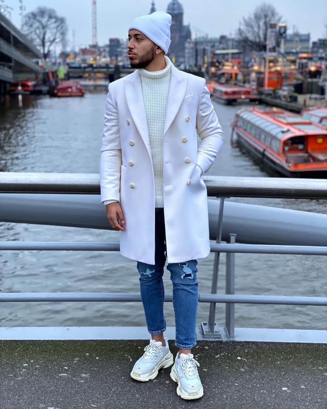 ルベン・ヴェソのインスタグラム：「Amsterdam 📍🇳🇱」