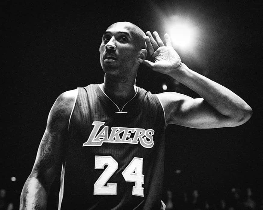 F2Freestylersのインスタグラム：「A very sad day for the sporting world...a true legend! 😔🏀 R.I.P Kobe Bryant, his daughter Gianna & all the others that were on board 💔 our thoughts are with the families & friends of those involved 🙏🏼」