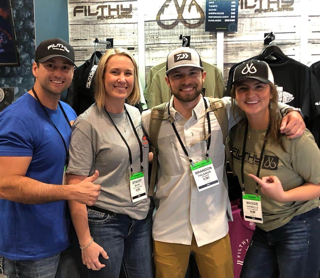 Filthy Anglers™さんのインスタグラム写真 - (Filthy Anglers™Instagram)「A busy weekend for both Filthy squads! We are winding down the final day and I wanted to give huge shout out to our crew in Chicagoland @jasngreenfishing @maggiejo_outdoors @stacey_sd  and our New England team, @nebassaddict @big_zem_23 @butchblanchard @mrskillz978 - If you stopped by our show, thank you! We truly enjoy connecting with our fans and the entire Filthy Family, it’s why we do this. There’s a lot that goes into these shows behind the scene and having two teams going at the same time, takes some patience and lots of coordination/long nights. Thank you to our amazing team and all of you for making this weekend a huge success! The Filthy Family is growing fast and we couldn’t be happier. www.filthyanglers.com #fishing #filthyanglers #outdoorsx#bassfishing #bigbass #teamfilthy #nature」1月27日 5時28分 - filthyanglers
