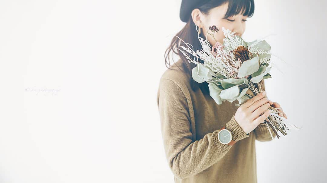 keiのインスタグラム：「. 「Urban nature」 . @mavenjapan さんより素敵な時計をご紹介^ ^  着用モデルは【DUSTY OLIVE 40mm】 . クーポンコード"keiph116"を使用されると10%オフになります。有効期限2021.1.16まで . http://mavenwatches.jp/ . #mavenwatches #マベンウォッチズ #unitedarrows」