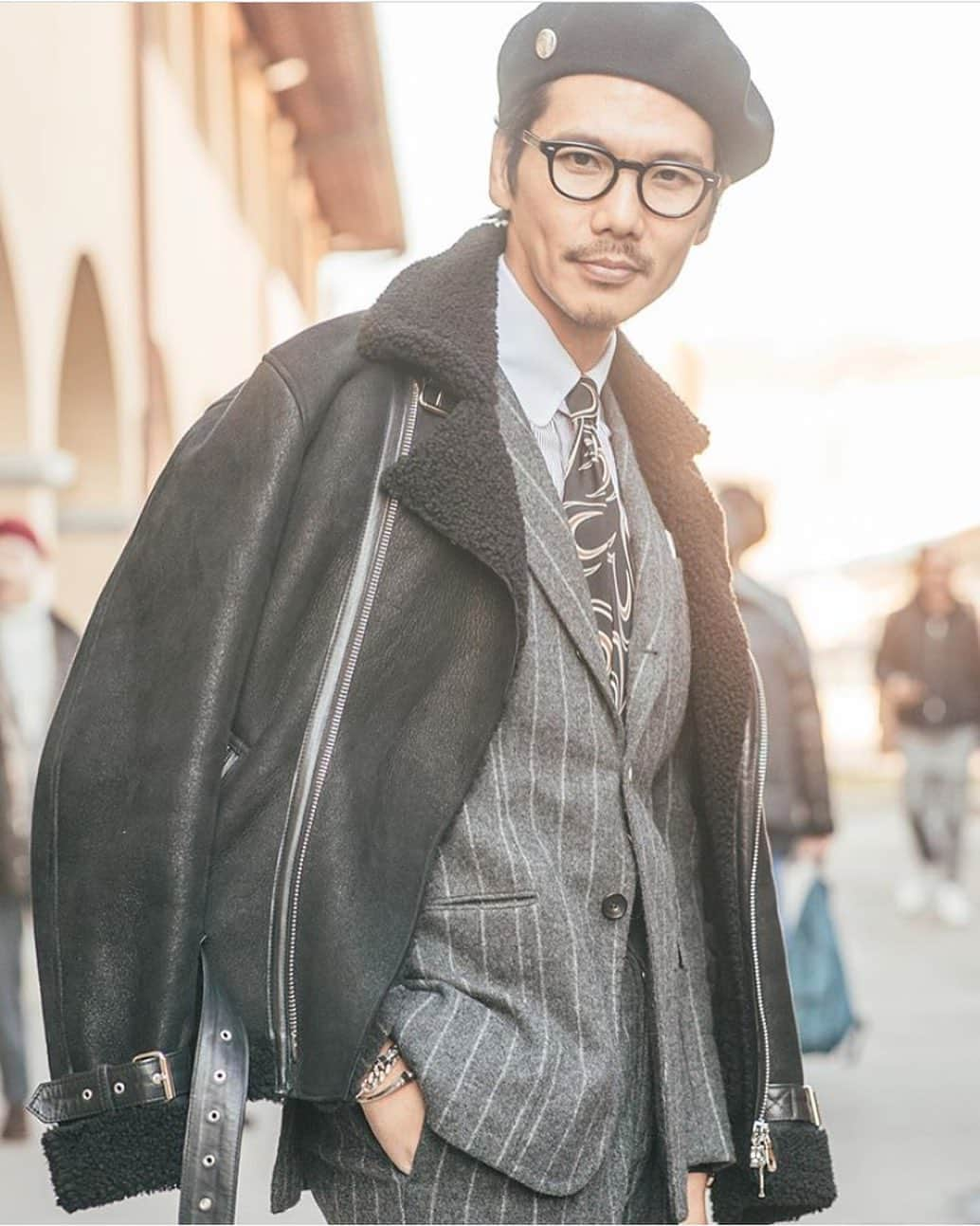 Shuhei Nishiguchiさんのインスタグラム写真 - (Shuhei NishiguchiInstagram)「"just at DUSK"during at Pitti Uomo97 ・ ・ Ph. @littlefatyaa ・ #beamsf #brillaperilgusto #pittiuomo #pittiimagine #pu97 #mensstyle #mensstreetstyle #dapper #dappermen #gentleman #vintagestyle #vintagewear #mensclothing」1月26日 21時18分 - shuhei_nishiguchi