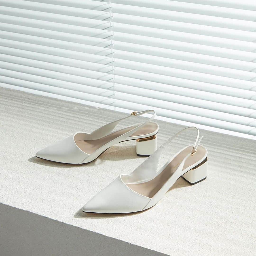 CHARLES & KEITH JAPAN CHARLES & KEITHのインスタグラム