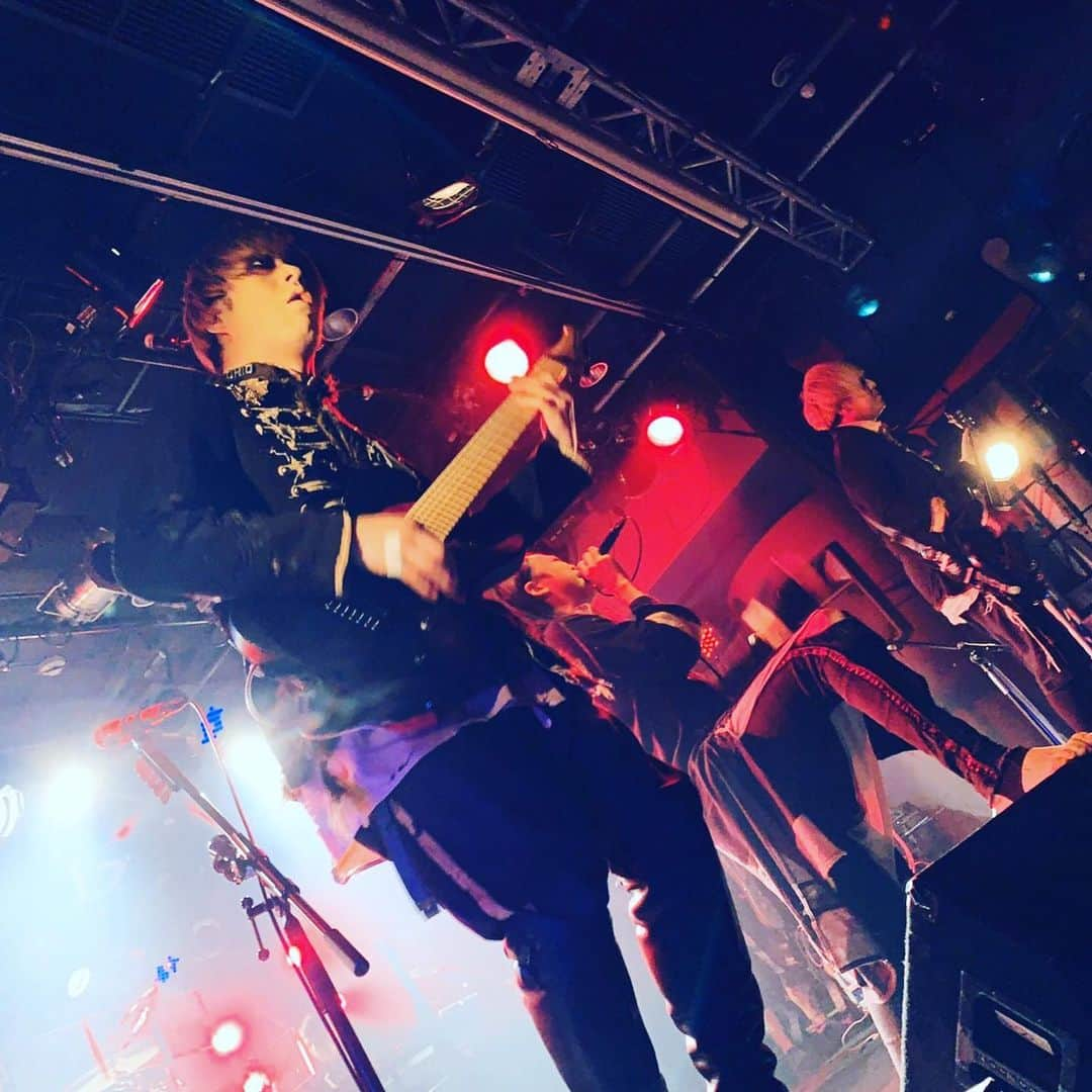 ミヤ さんのインスタグラム写真 - (ミヤ Instagram)「新横浜ありがとう！！横アリ空調快適でした！(^^) #mucc #壊れたピアノとリビングデッド #壊ピリ」1月26日 22時03分 - miyaguchi