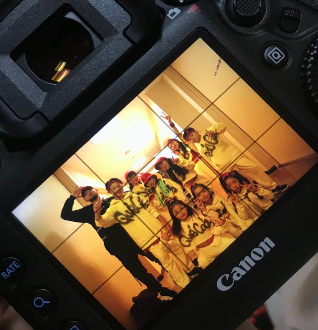 SONNYのインスタグラム：「何度経験しても発表会は良い物沢山もらえる。生徒、イントラ、スタッフ、スタジオ、Positive Energyの相乗効果! . 毎週木曜日、春日部で教えてる @vawdancestudio  発表会 ”FOOT PRINT” . SONNY NUMBERとして初参戦💛❤️」