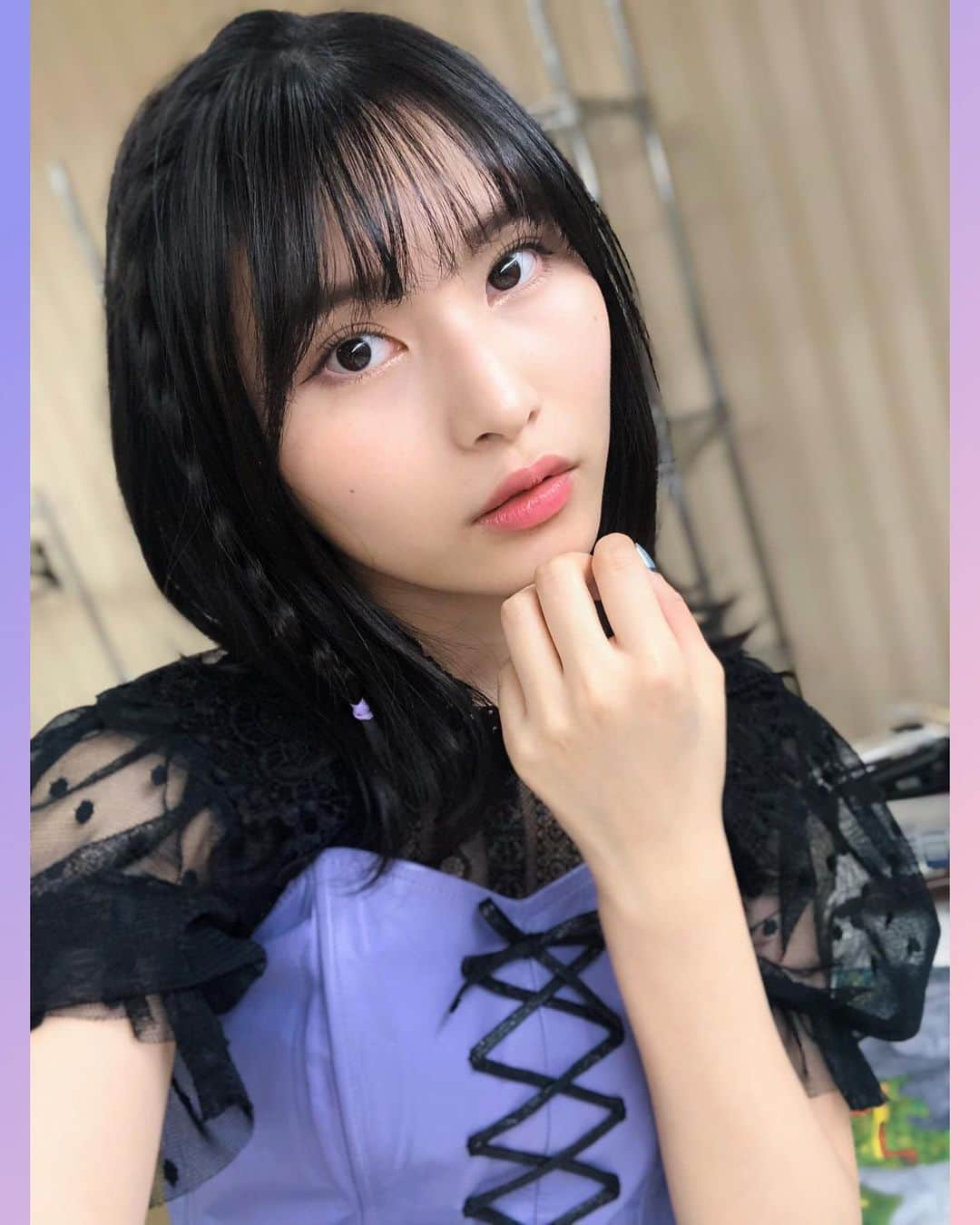 福岡聖菜さんのインスタグラム写真 - (福岡聖菜Instagram)「余韻  昨日は本間日陽ちゃんのソロコン #ひなたまつり　にゲスト出演🌻  衣装は甘辛ミックスって感じで 普段着ないテイストだったから 新鮮だったけど可愛かったなぁ。。 メイクは紫とピンクで統一感  #ポメとミケとキツネ　の3人で ノースリーブスさんの唇触れず・・・を披露 実は小学生時代の推しメン 峯岸さんのポジションを。。 ひなたんが知ってくれて粋な計らい嬉しかったな  私たちどんなことができるかなぁ〜  #甘辛ミックス　#甘辛コーデ #黒コーデ  #思い出グラム #本間日陽　#豊永阿紀」1月26日 22時30分 - seina___ff