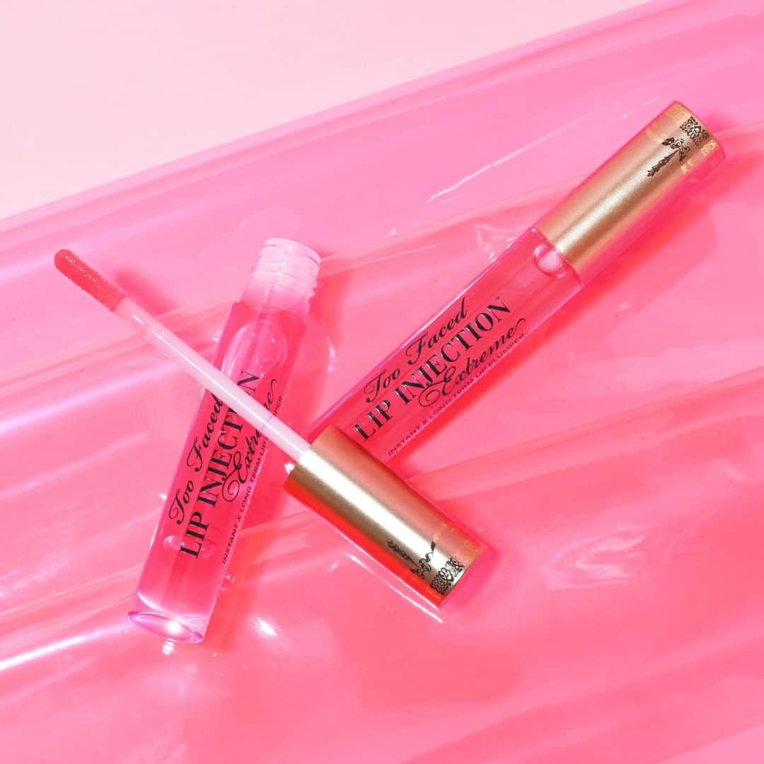 Too Facedさんのインスタグラム写真 - (Too FacedInstagram)「The secret to a FULLER & PLUMPER pout? 😉 Our Lip Injection Extreme Lip Plumper! 💋 Shade shown: Bubblegum Yum #toofaced」1月26日 23時00分 - toofaced