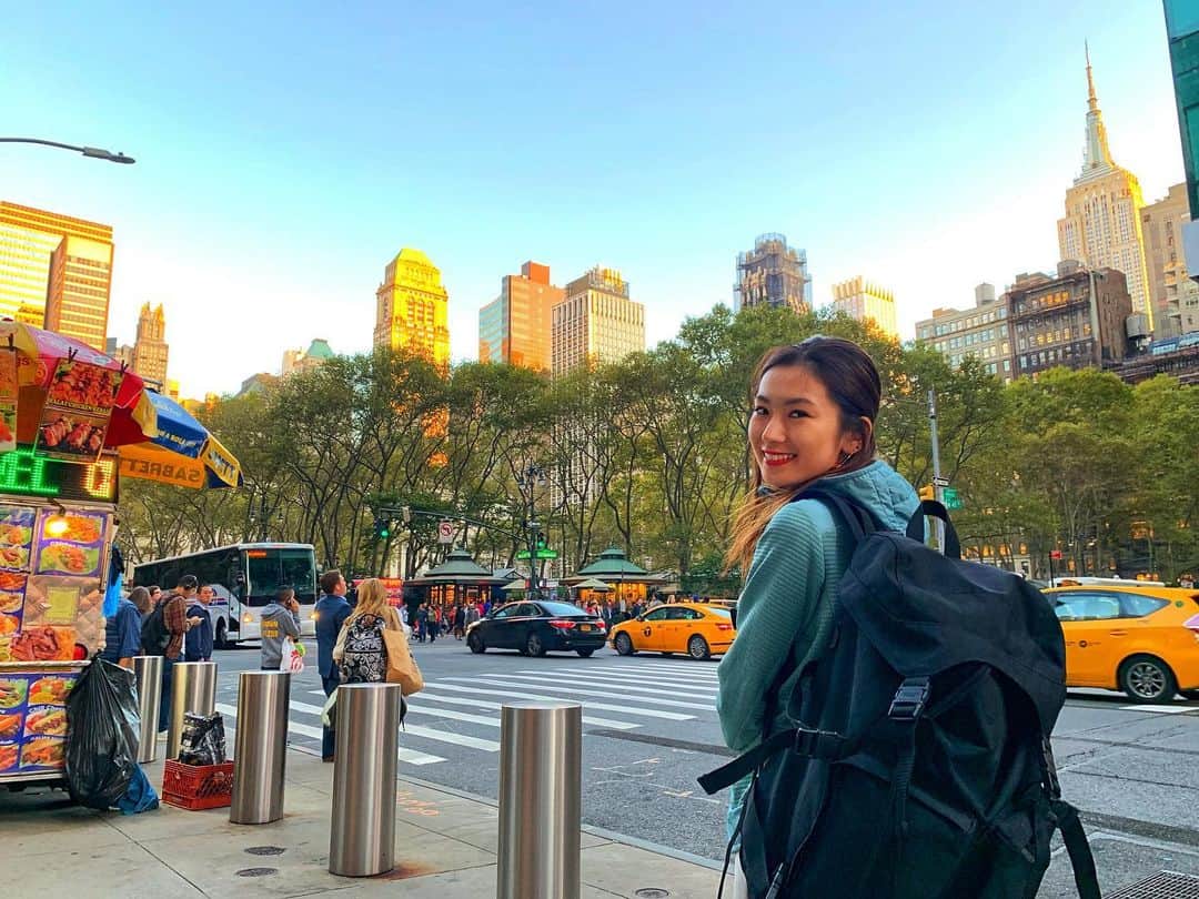矢原里夏さんのインスタグラム写真 - (矢原里夏Instagram)「Keep smiling , Make smile☺︎♡﻿ 準備してたものが少しつずつ形になっている！！とても嬉しい！！﻿ ﻿ #nyc﻿ #manhattanportage  #salomon﻿ #マンハッタンポーテージ﻿ #trip﻿ #ニューヨーク﻿ #海外旅行」1月26日 23時20分 - rika_yahara