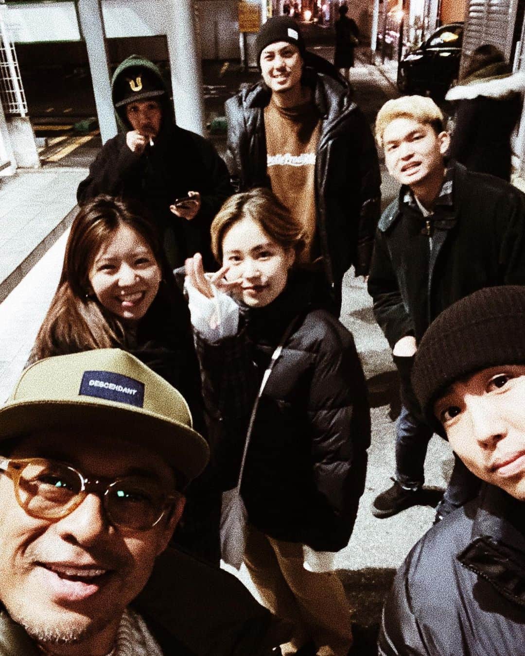 青木大輔のインスタグラム：「TIECHEL STAFF  今年の決起集会やりました！ 2020年、楽しんで盛り上がって行きますっ❗️ #tiechel#2020#決起会#c2c#spikelee #socoginger#shibuya」