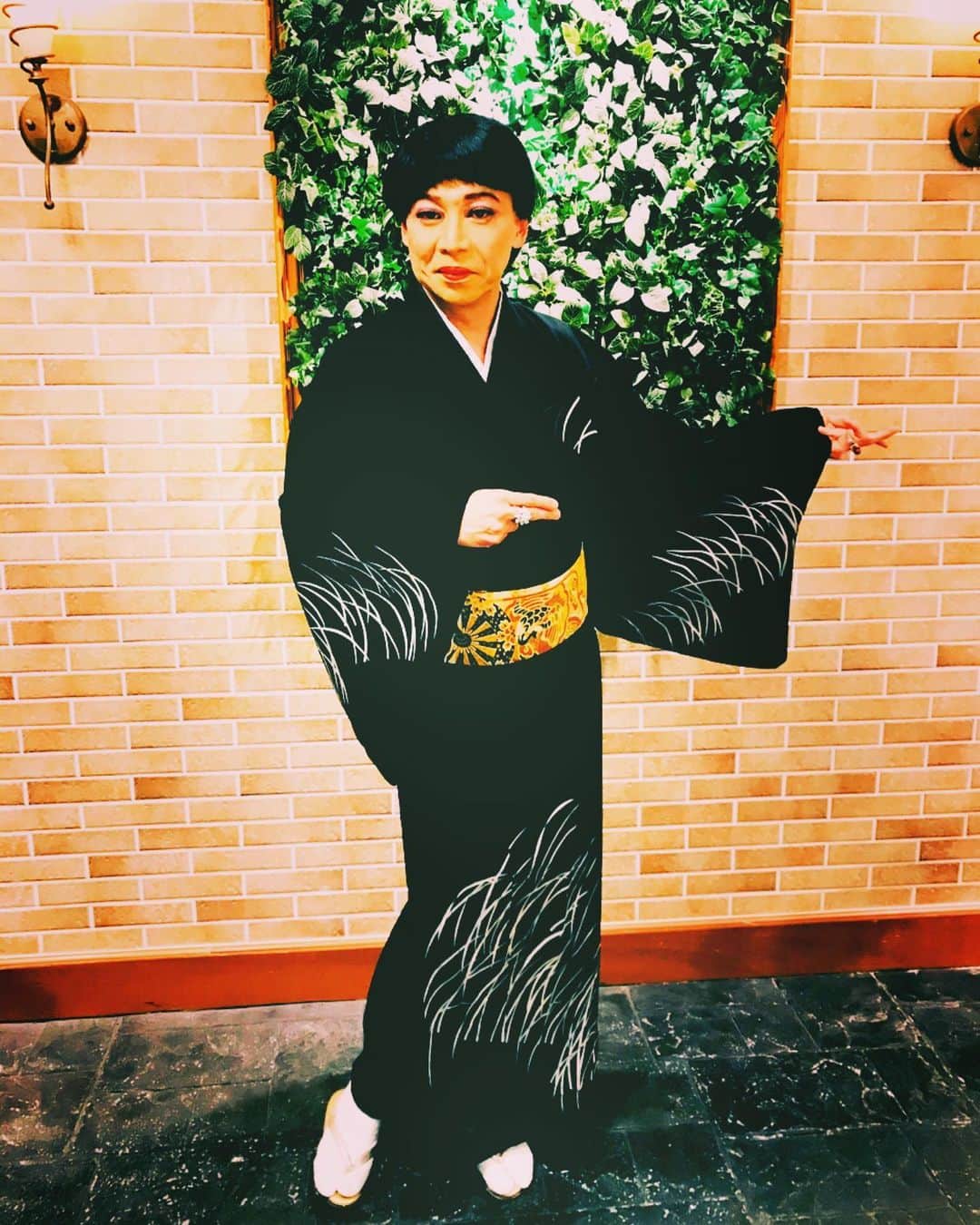 美川憲二のグルメインスタ