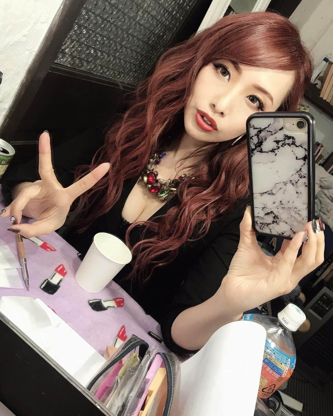 Marinaさんのインスタグラム写真 - (MarinaInstagram)「✌︎✌︎✌︎ . #Aldious #AldiousMarina #drummer #drums」1月27日 0時10分 - aldiousmarina