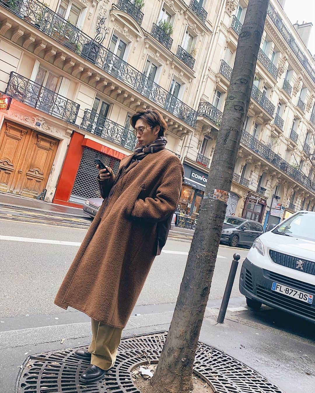 穴井隆文のインスタグラム：「Day off.  #taabow #tabo_photo」