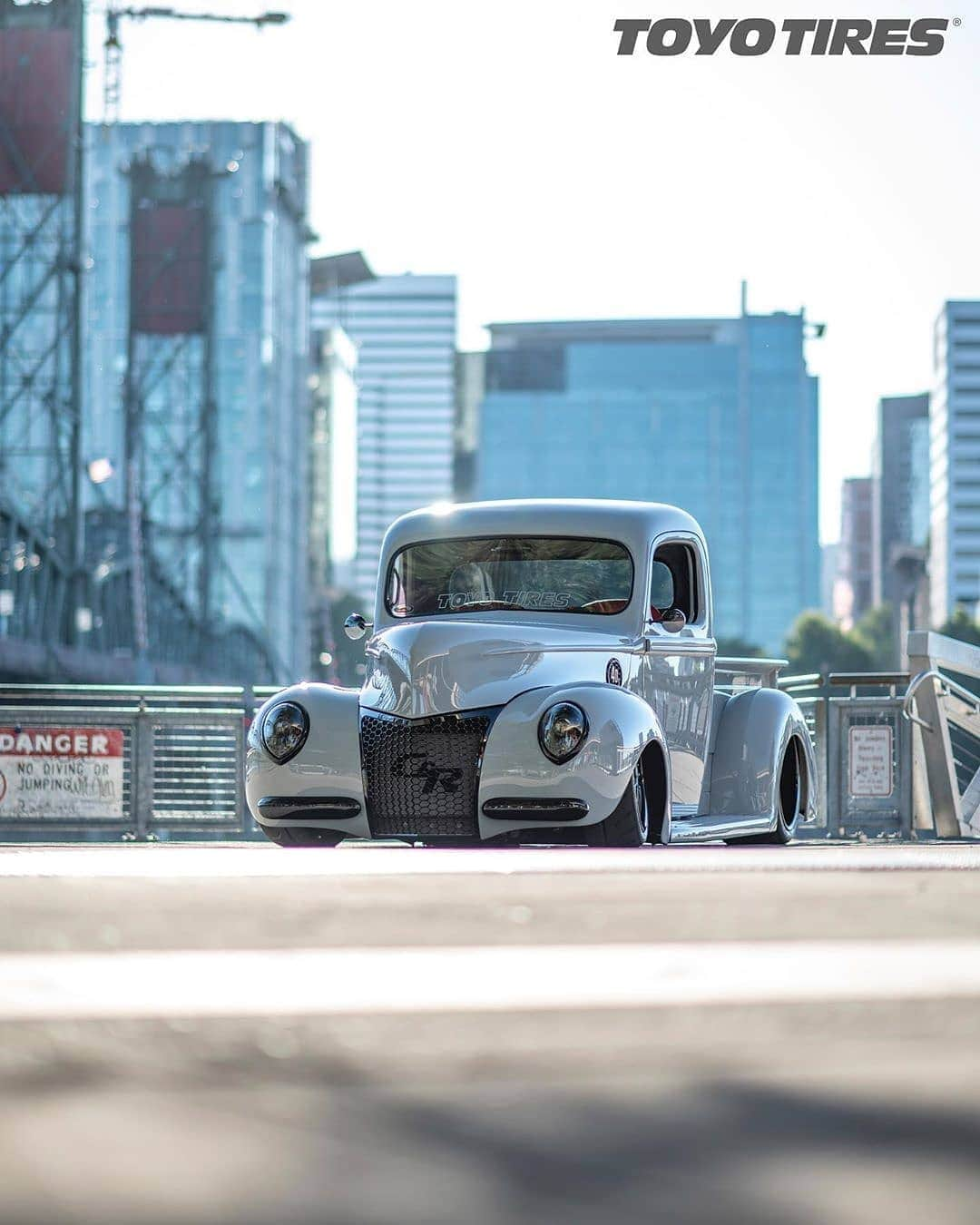 Classics Dailyさんのインスタグラム写真 - (Classics DailyInstagram)「Thoughts on this Build? @toyotires | @40_shades_of_grey_  _ #Ford #Trucks #musclecar #hotrod  #restomod #classicsdaily #streetrod #protouring #streetcar #customcar #hotrods #classiccars #customcars #musclecars #americanmusclecars #hotrodsandmusclecars #americanmuscle  #classicmuscle」1月27日 0時20分 - classicsdaily