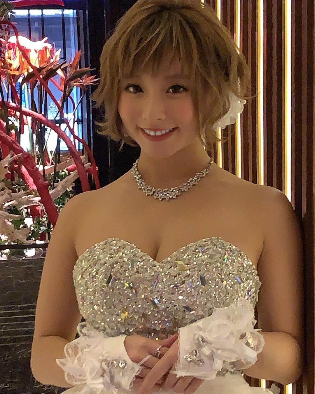 ハピネス笑舞さんのインスタグラム写真 - (ハピネス笑舞Instagram)「birthday eventのドレスです😊✨ １日目はティンカーベルみたいなドレスにしたよ💐 2日目は苫小牧にいたときにバースデーできたものを着ました💐 初心を忘れずにまたリスタート😉👍 #北海道#キャバ嬢#長谷川笑舞#バルセロナ#桃李#おっぱい#巨乳#カジュアル#仲良し#ジム#札幌#劇団桃李#happiness#ダイエット#ベストボディジャパン #bbj日本大会#筋肉#筋トレ女子#バースデー#イベント#バースデー#birthday」1月27日 1時51分 - egkn_115