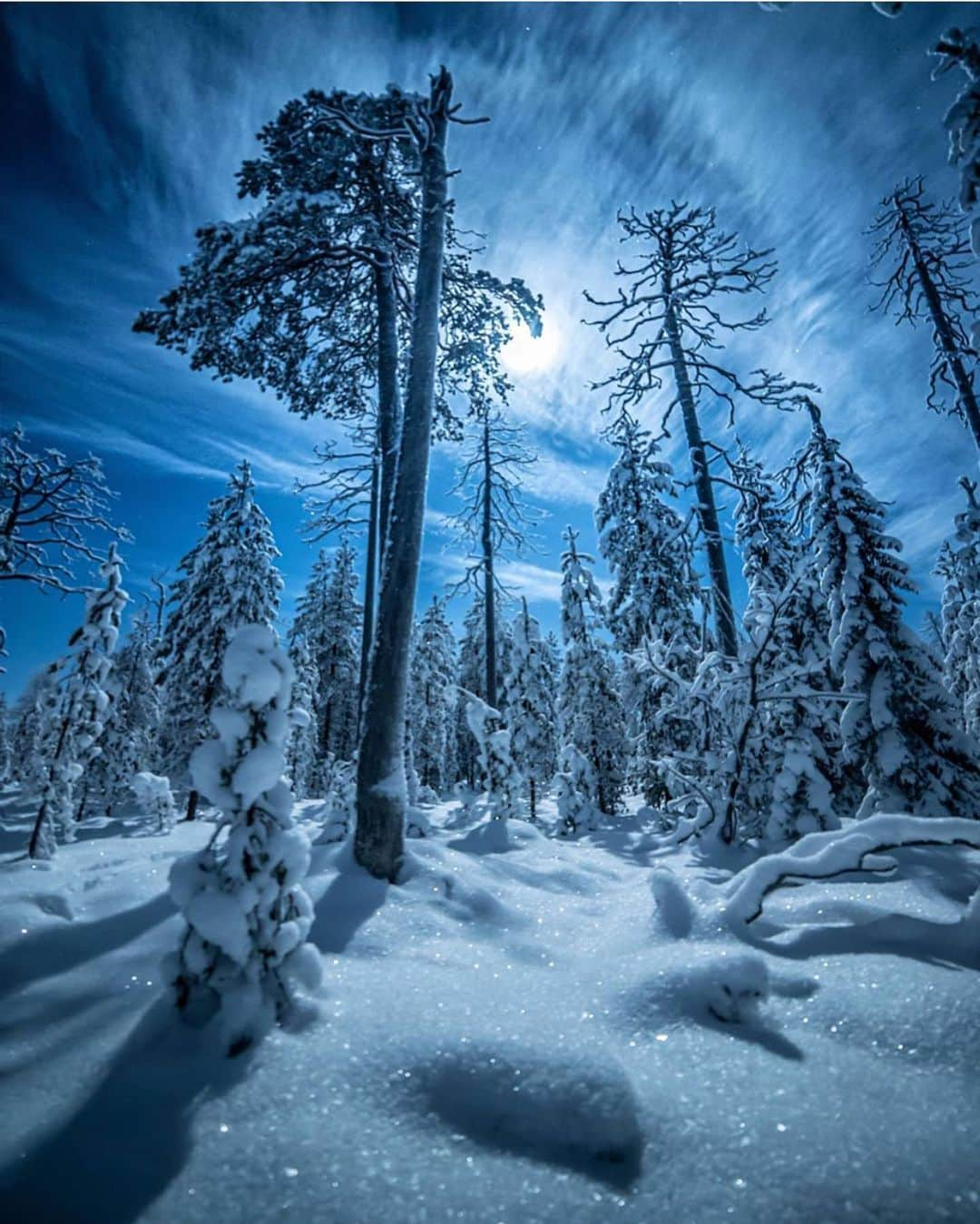 Wonderful Placesさんのインスタグラム写真 - (Wonderful PlacesInstagram)「Beautiful Lapland in Finland ✨💙💙💙✨ . Pictures by ✨✨@jarcce✨✨ #wonderful_places for a feature 💙」1月27日 2時39分 - wonderful_places