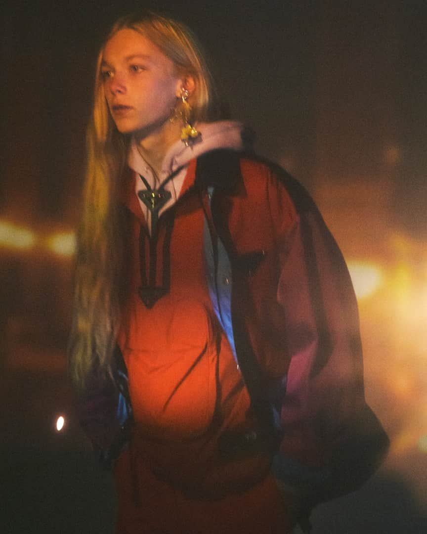 プラダさんのインスタグラム写真 - (プラダInstagram)「#PradaSS20 on @dustmagazine issue 16 Winter/Spring 2020. - YOU AND I WILL SOON BE DUST - ⁣ Photography @dougiesdiary ⁣ Styling @elliegracecumming ⁣ #PradaEditorials」1月27日 2時43分 - prada