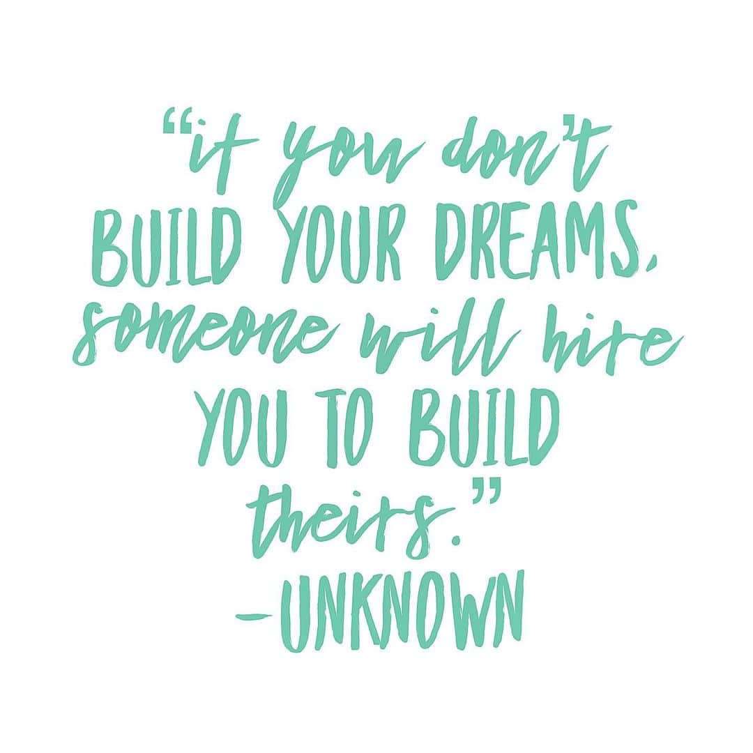 ブリアンナ・ブラウンさんのインスタグラム写真 - (ブリアンナ・ブラウンInstagram)「Your dreams will work out —if you put the work in 💜👊🏽 #JustDoIt #quotestoliveby #buildingdreams #risehigher #inspooftheday #thenewhollywood」1月27日 3時23分 - briannabrownkeen