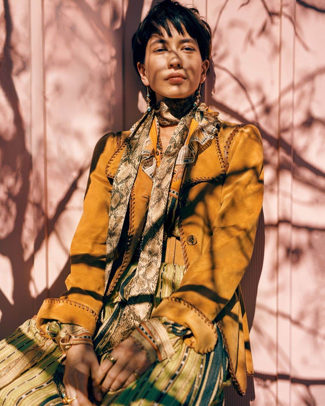 エトロさんのインスタグラム写真 - (エトロInstagram)「Actress Sonoya Mizuno in an Etro dress from the Spring Summer 2020 collection featured in @voguemagazine.  Photography: @ryanmcginleystudios Editor: @tonnegood  #Etro #EtroEditorials」1月27日 3時43分 - etro
