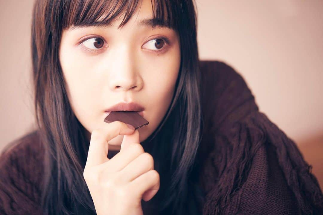 林田岬優さんのインスタグラム写真 - (林田岬優Instagram)「OPERA Valentine lip🍫 @opera_cosmetics make @barbiemichiru  hair @tomo8hair  stylist @kayoyoshida1977 #しだみゆ」1月27日 14時42分 - miyu_hayashida