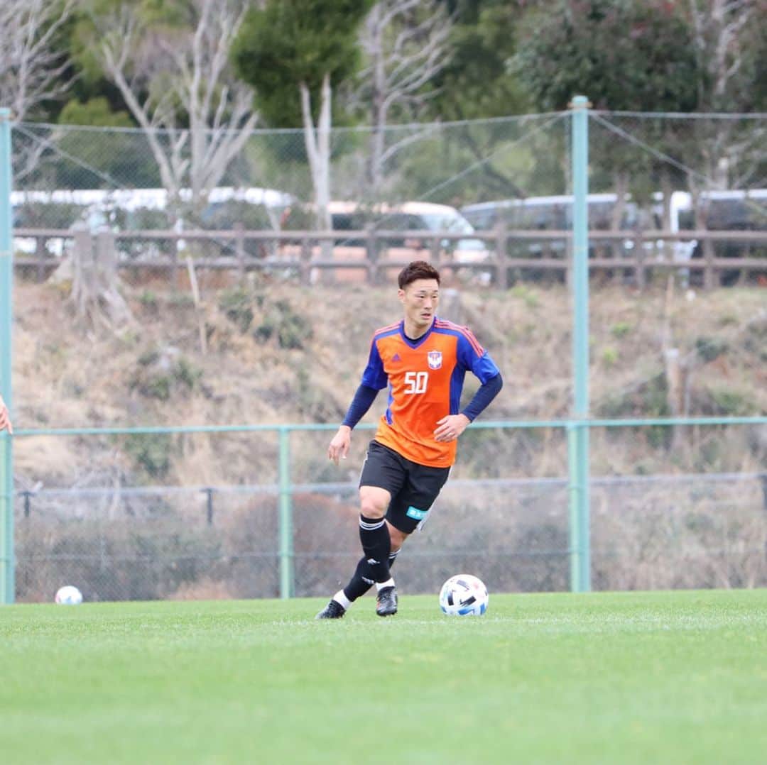 田上大地のインスタグラム：「training game⚽️ 3試合目 vs カマタマーレ讃岐 2-0 win 少しずつ試合時間も増えて、コンディションも、チームの状態も少しずつ上がってきてます👍 #アルビレックス新潟 #albirex #albirexniigata #niigata #高知キャンプ #アイシテルニイガタ」