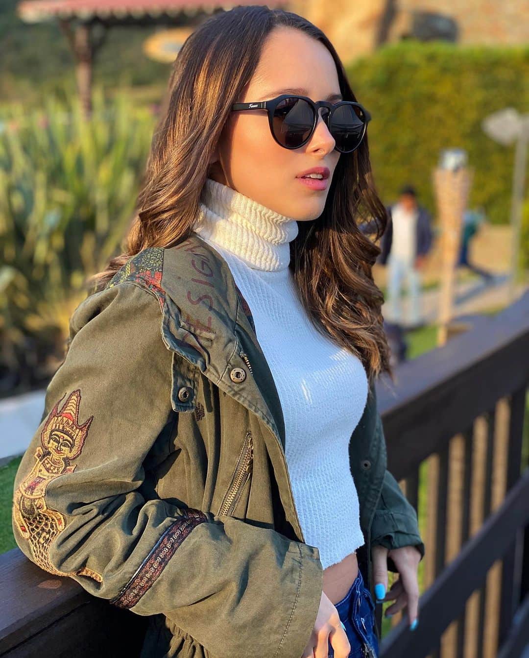 ミッチェル・オルベラのインスタグラム：「Disfrutando el domingo🤩 . . . 📸 @kevinburyoficial」