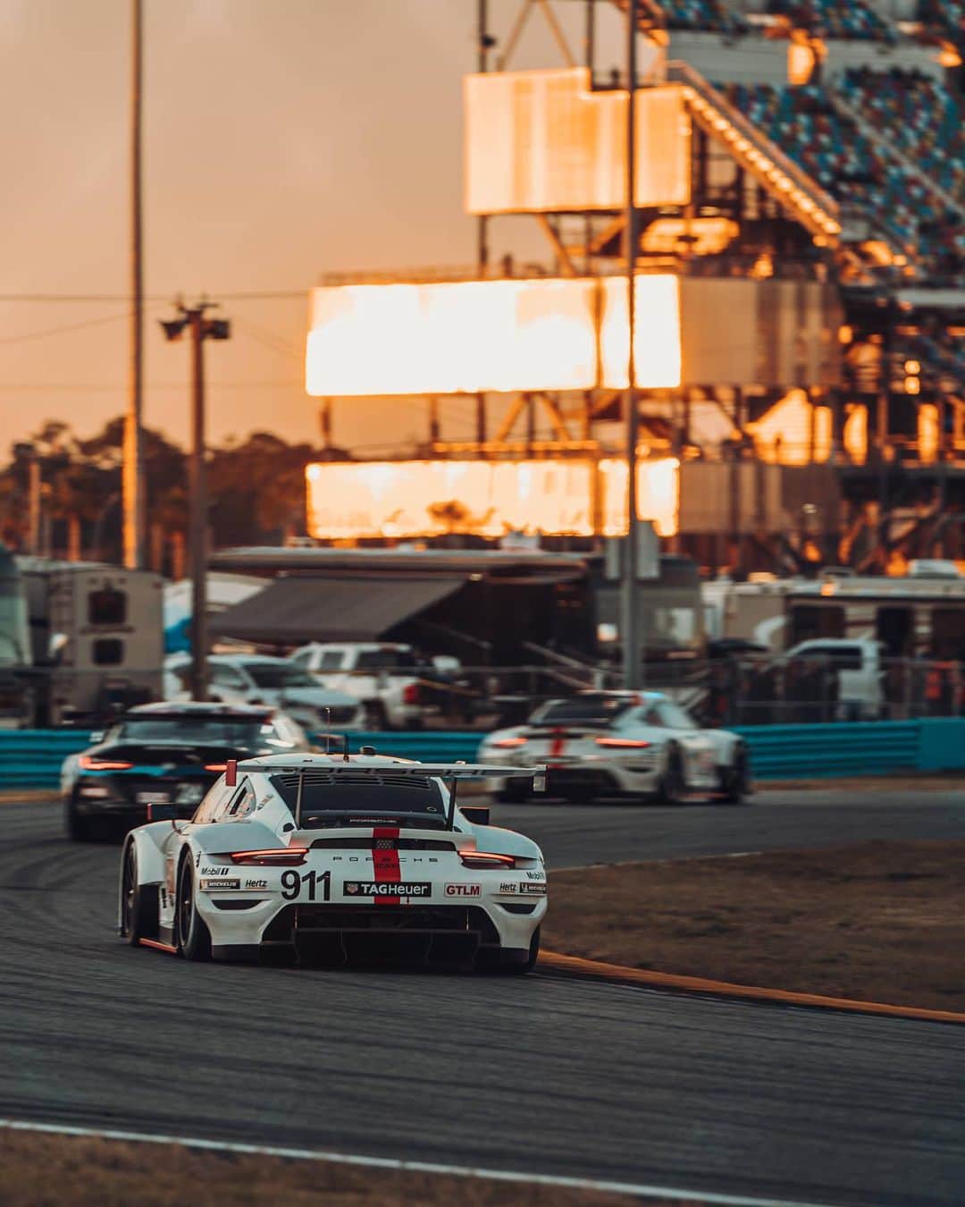 Porscheさんのインスタグラム写真 - (PorscheInstagram)「Back on track: This weekend, we started the 2020 IWSC season with a double podium, finishing 2nd and 3rd at the 24h of Daytona. And what a race it was! Thanks to all our fans - see you in Sebring.  #TeamPorsche #Daytona #rolex24 #911RSR」1月27日 7時32分 - porsche