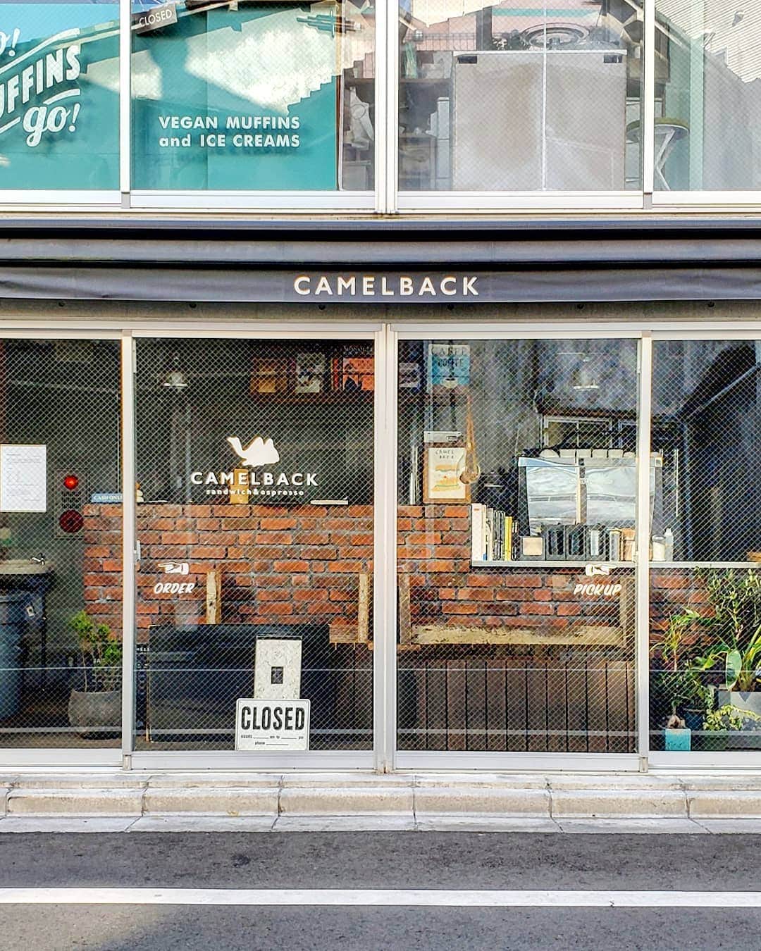 CAFE-STAGRAMMERさんのインスタグラム写真 - (CAFE-STAGRAMMERInstagram)「Good morning, tokyo.  月曜日、おはようございます♪ #奥渋谷 #カフェ #☕ #cafe #okushibuya #tokyocafe #cafetyo #shibuya #奥渋谷カフェ #camelbacksandwichandespresso」1月27日 8時28分 - cafetyo