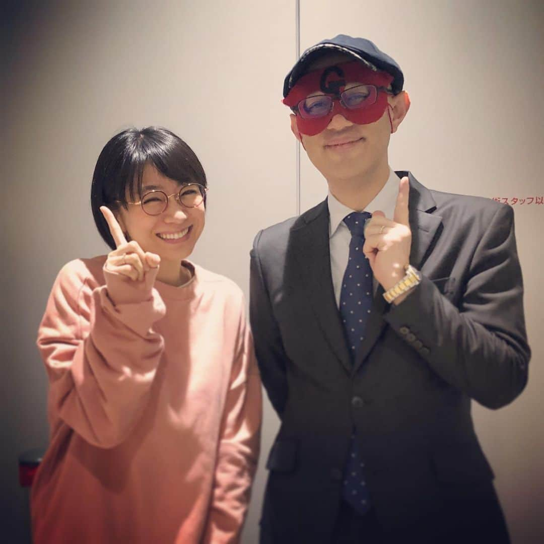 時東ぁみさんのインスタグラム写真 - (時東ぁみInstagram)「ゲッターズ飯田さんにプライベートで見ていただきました☆ ・ お会いするまでは緊張してたんだけど(ニアミスでお会いしかけた事はあるみたい)、会ってみたらめちゃくちゃ親しみやすい方でたくさん見てもらいました！ ・ 言えるものは…「10歳くらいで精神年齢が止まってるから老けにくい」 喜んでいいのかどうかwww あと、私はアホらしいwww ・ 聞きたいことも聞けて、スッキリしたし気持ち上がりまくった♡ 飯田さん幸せをありがとうございます♡ 自分を信じて頑張ります！ ・ #時東ぁみ #ゲッターズ飯田 さん #占い #ハズレなし #当たる といいな♡ #前向き #背中を押される #素敵な人 #面白い人 意外に #毒舌な人 w #精神年齢10歳　#老けない #アホ #お疲れのところありがとうございました」1月27日 9時27分 - amitokito