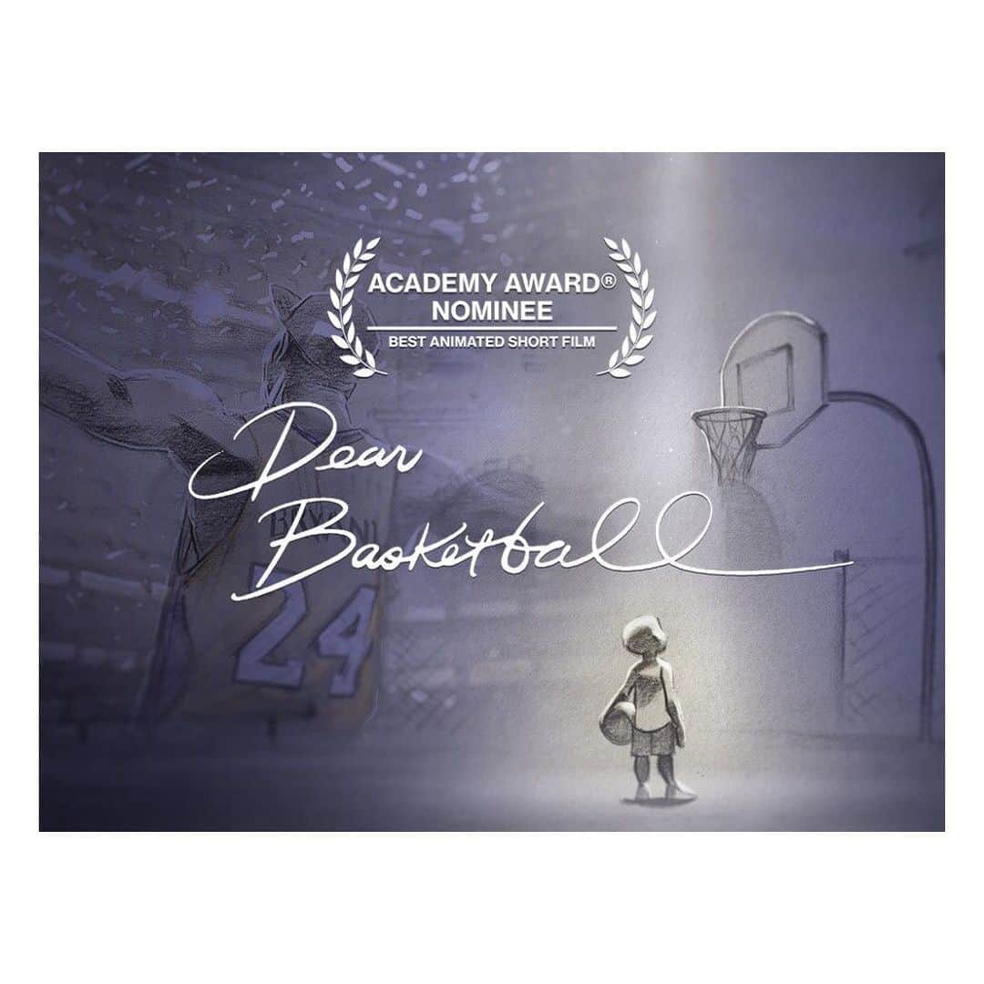 マーク・ハミルさんのインスタグラム写真 - (マーク・ハミルInstagram)「Kobe won the Best Animated Short #AcademyAward for writing & narrating #DearBasketball (music by #JohnWilliams)-It was his heartfelt love-letter to the game that made him a legend & a superstar. It was an honor to present him his much-deserved Oscar.#GoneTooSoon #RIPGiannaBryant #RIPKobeBryant」1月27日 9時48分 - markhamill