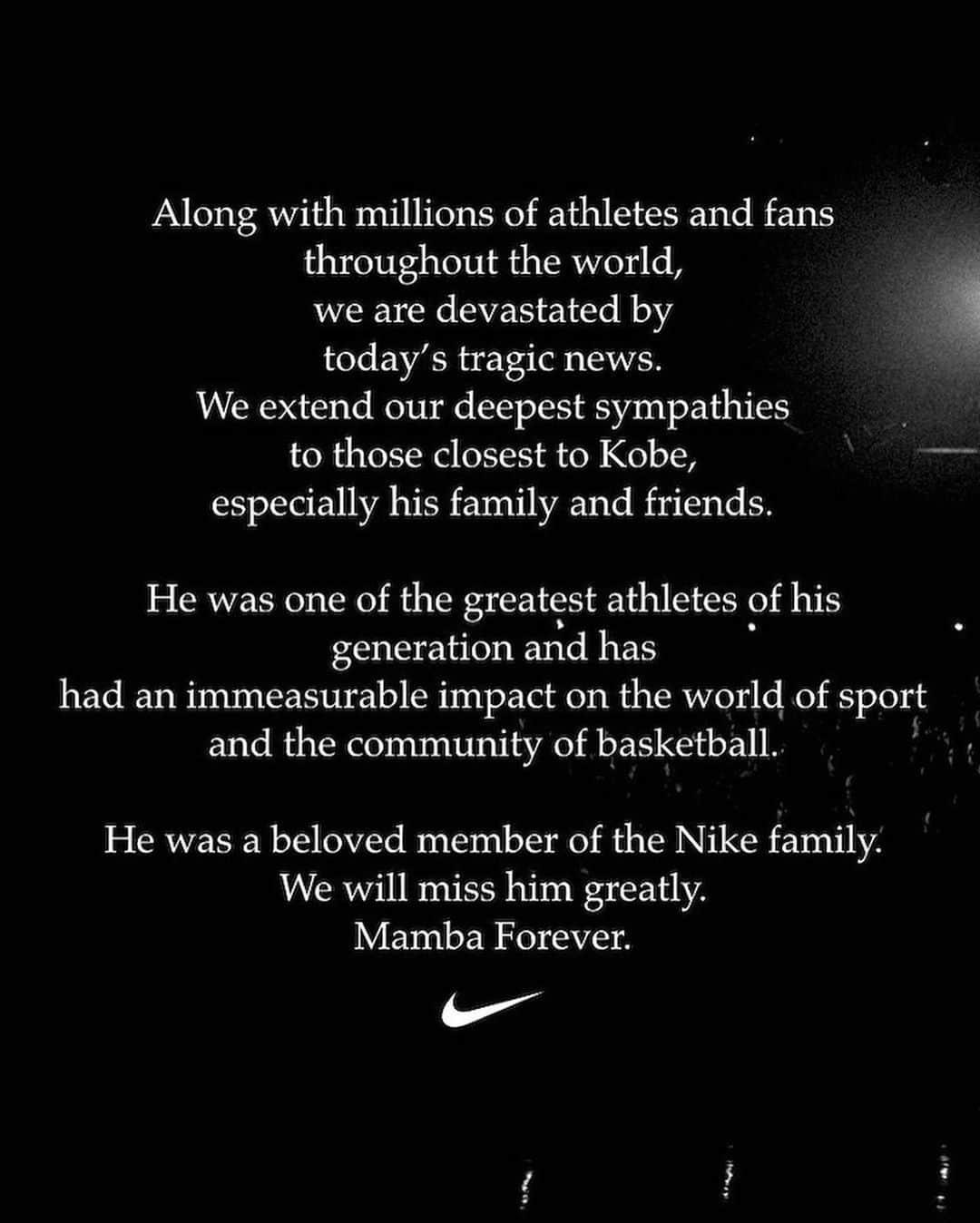 HYPEBEASTさんのインスタグラム写真 - (HYPEBEASTInstagram)「Nike has released an official statement on Kobe Bryant’s passing. RIP Mamba 🙏⁠⠀ Photo: Nike」1月27日 10時51分 - hypebeast