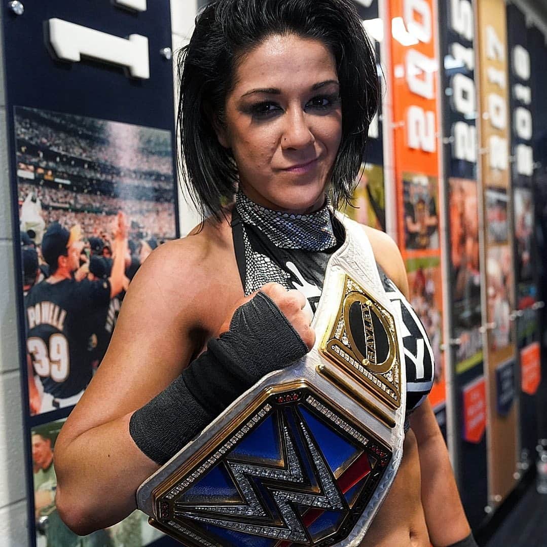 WWEさんのインスタグラム写真 - (WWEInstagram)「#AndStill! @itsmebayley is victorious in front of all her sheep at #RoyalRumble!」1月27日 11時06分 - wwe