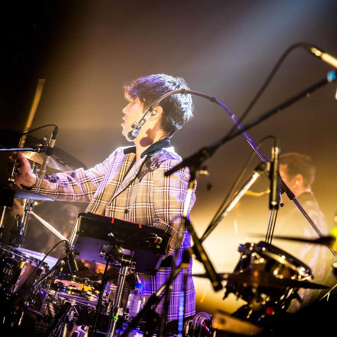 Official髭男dismさんのインスタグラム写真 - (Official髭男dismInstagram)「#HallTravelers  2020.1.26 新潟・新潟テルサ  Photo by @hashimoto_ayumu」1月27日 11時17分 - officialhigedandism