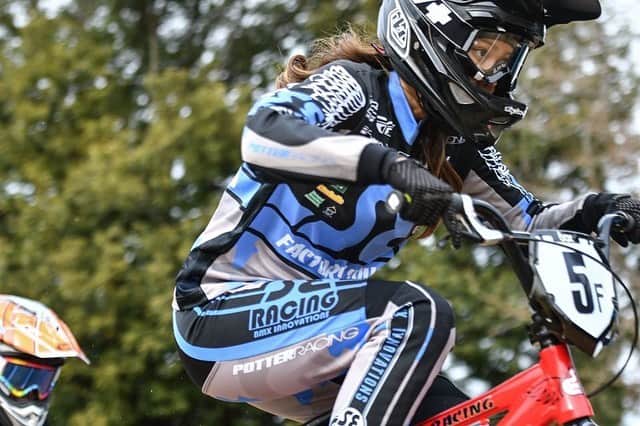 飯端美樹のインスタグラム：「先週末のレース🏁 男女混走だったので、予選から準決勝までに力使い果たしてしまい、決勝は何も出来ず終了でした🤦🏽‍♀️ Photo: @tara.fff」