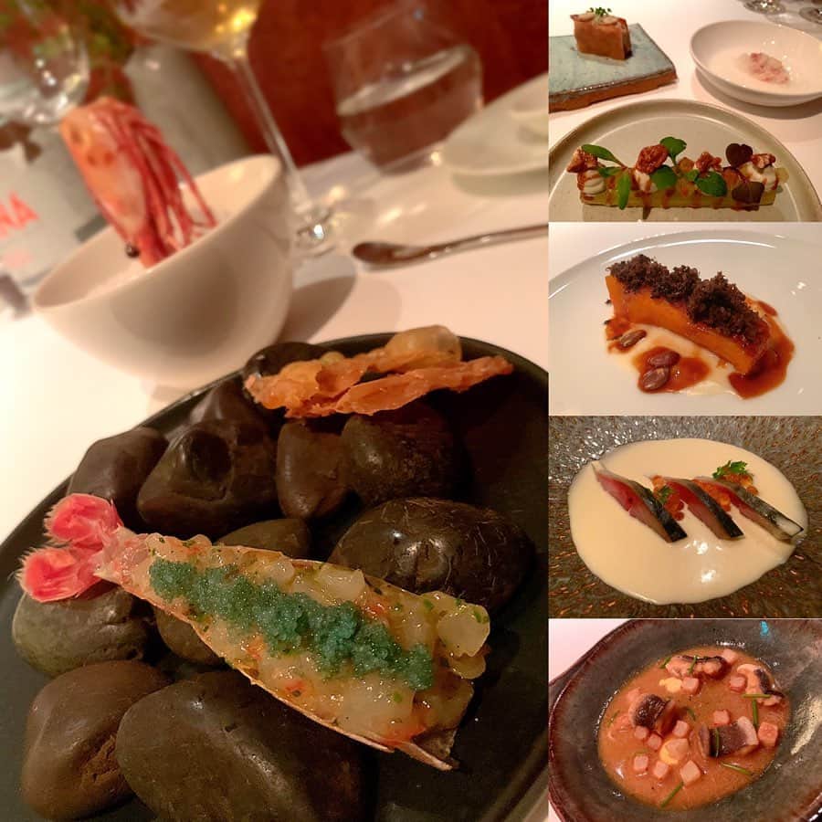 百合華さんのインスタグラム写真 - (百合華Instagram)「東京日本橋にある『COOK JAPAN PROJECT』にて、アントニオロメロ氏による本場スペイン料理ディナータイム②🍽💕 ﻿ ﻿ ディナーコースの始まりはとっても可愛らしいピンチョスちゃん達🎶﻿ ﻿ 車海老のタルタルや鯖の冷製スープなどどれもとっても美味しくって、盛り付け方やパフォーマンスにもロメロ氏の感性が溢れておりました✨﻿ ﻿ ペアリングにはスペインの珍しいワインを御用意してくださっていたのですが、百合譁はアルコールアレルギーなので拘りのお茶のペアリングを御用意していただきました🥰﻿ ﻿ 日本にいならがら本場スパニッシュのディナーコースを五感で堪能できただけでなく、ロメロ氏ともお話しさせていただきバルセロナのお店に行くという御約束も交わしました🎶﻿ ﻿ 美食を通じての素敵な出逢いに感謝❤️ ﻿ ﻿ #japan﻿ #東京﻿ #日本橋﻿ #cookjapanproject ﻿ #クックジャパンプロジェクト ﻿ #スペイン料理﻿ #スパニッシュ﻿ #本場﻿ #スペイン﻿ #バルセロナ﻿ #ディナータイム﻿ #ディナーコース﻿ @tonetromero ﻿ #若手﻿ #技巧﻿ #美術品﻿ #展示﻿ #五感﻿ #美食﻿ #美食家﻿ #aumoグルメ﻿」1月27日 12時10分 - yurika.lovelily