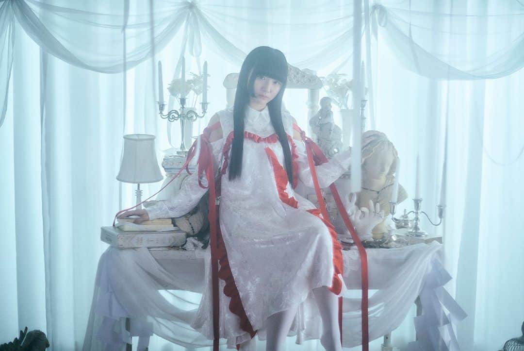 しらいちゃんのインスタグラム：「しらしら【白白】 夜が次第に明けてゆくさま。「夜が―（と）明ける」」