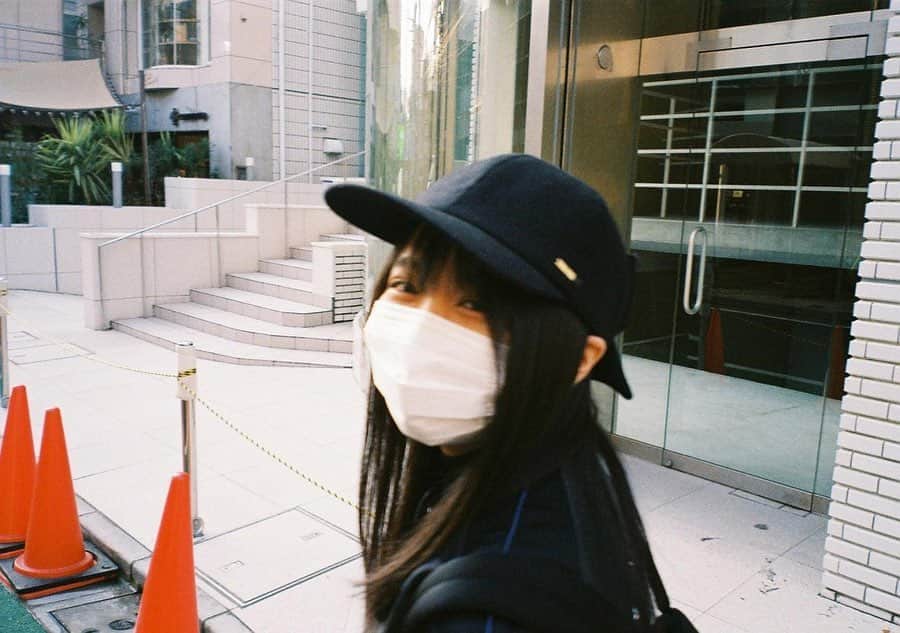 江野沢愛美さんのインスタグラム写真 - (江野沢愛美Instagram)「ねぇ、ゆうのちゃん。こっち向いて！ #film」1月27日 13時01分 - enosawa_manami